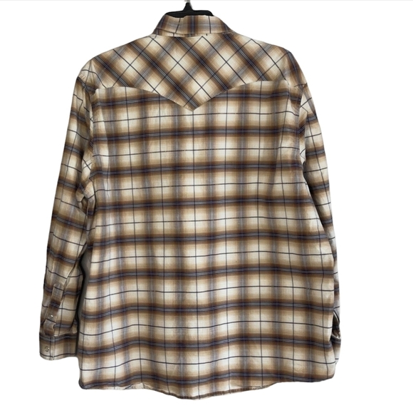 Roughstock Panhandle Slim Women's Button Down Brown Plaid Long Sleeved Shirt - Picture 2 of 5